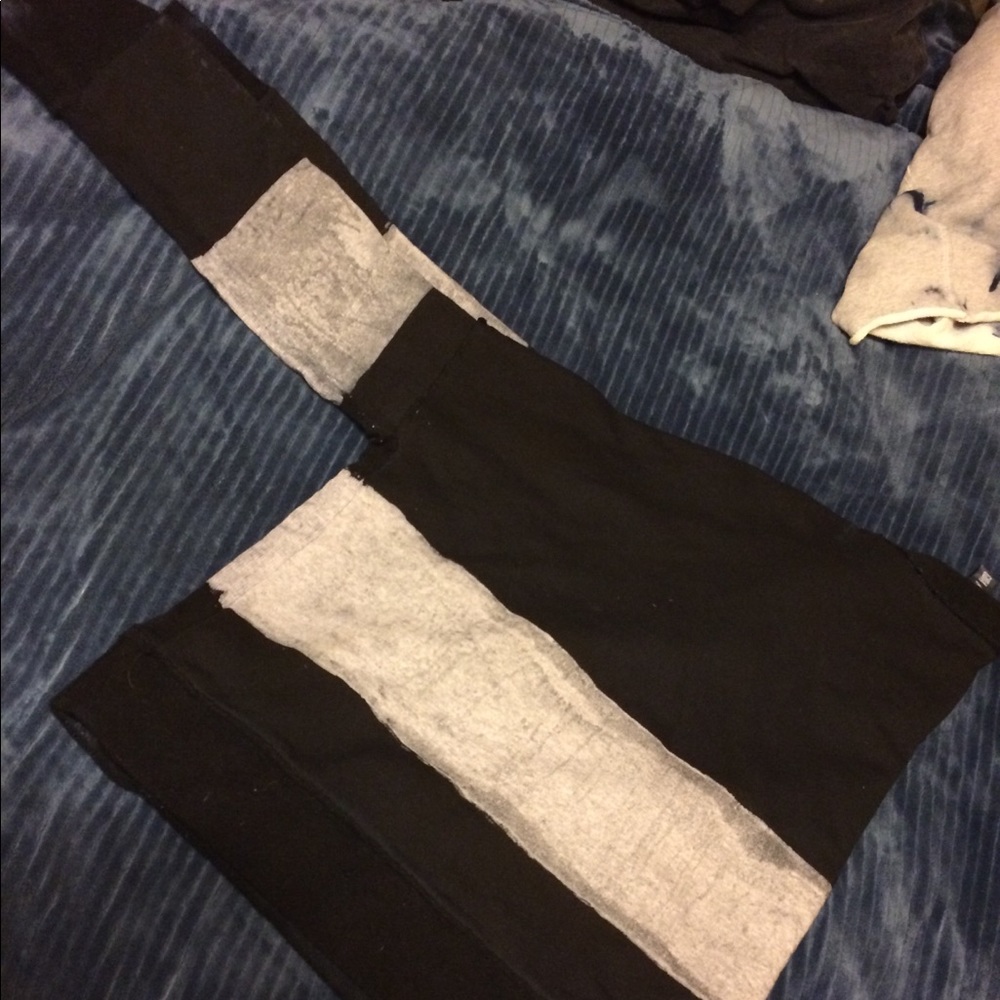 Gilda Midani crop top sweater